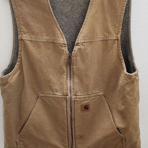 Vintage Carhartt Sherpa Lined Brown Vest Size L. Great condition.